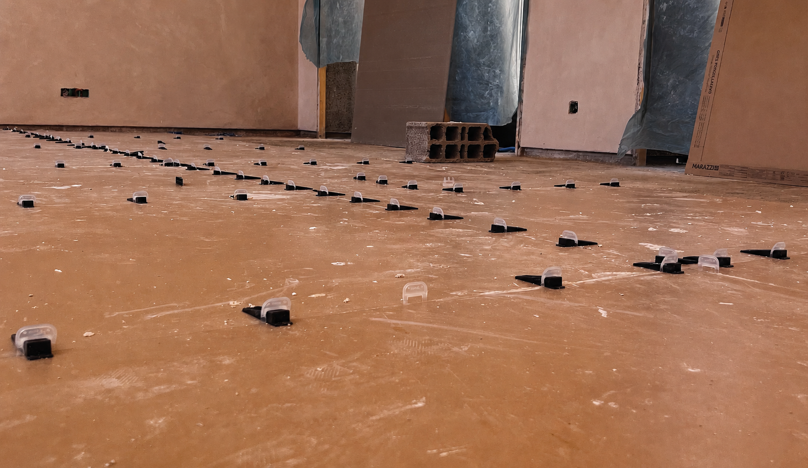 Carrelage importé réalisé dans les espaces intérieurs
